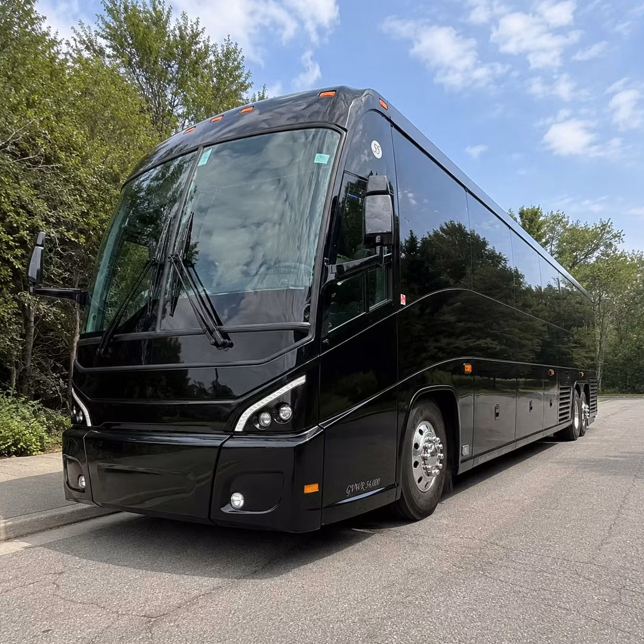 construction crew and shift worker shuttles throughout st charles county