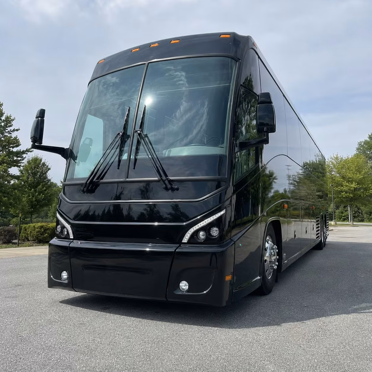 corporate event shuttles for st charles business parks and conference centers