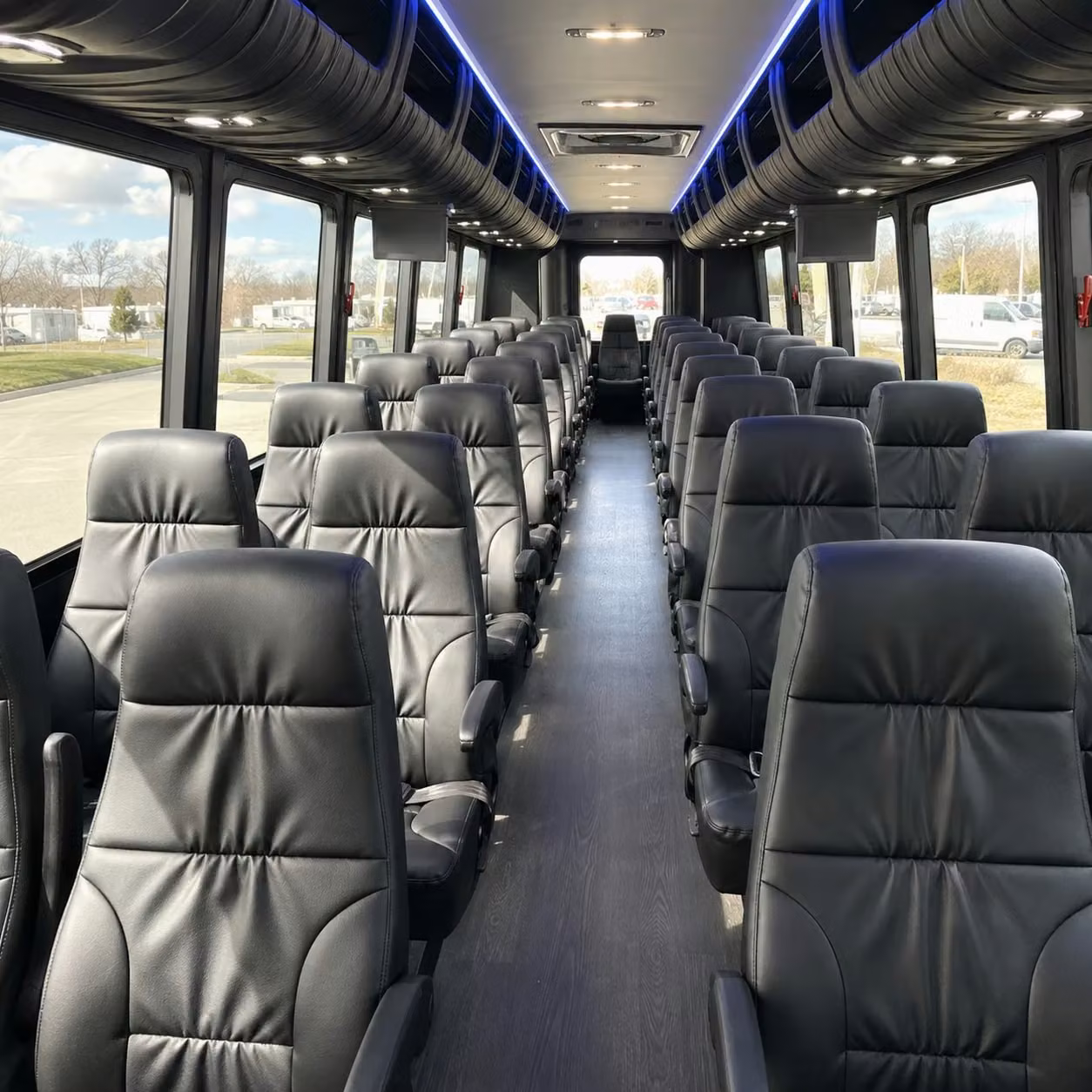 st charles 30 passenger minibus rental