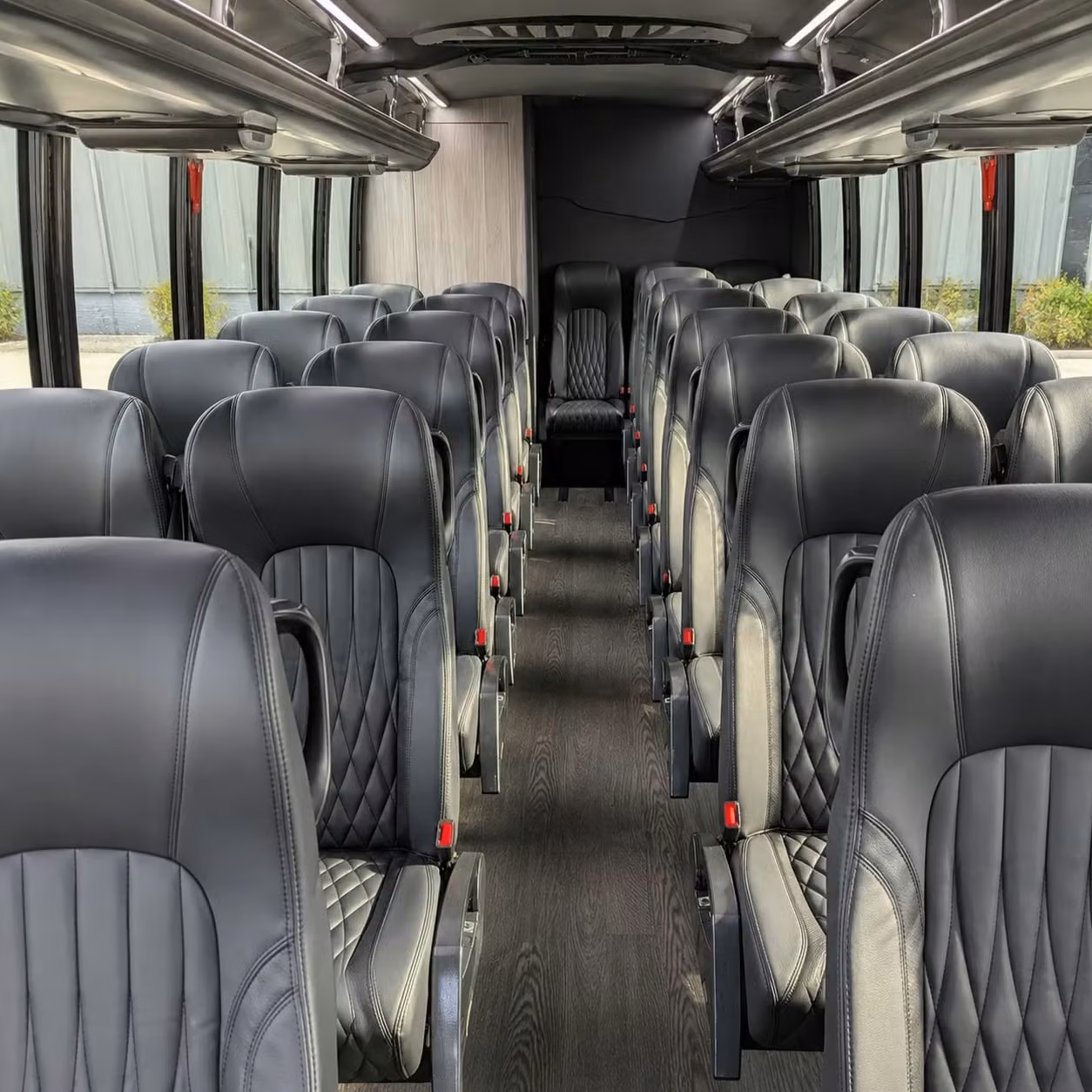 st charles 35 passenger minibus rental