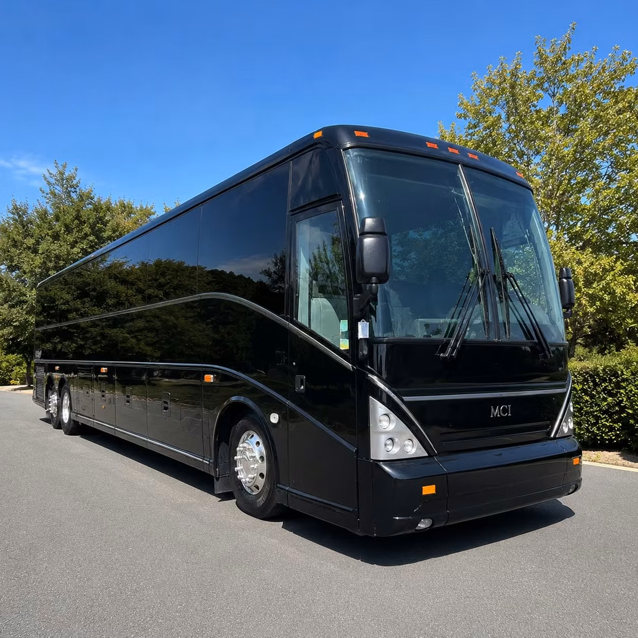 stcharlescharterbuscompany com is ready to help you book st charles concert transportation right now